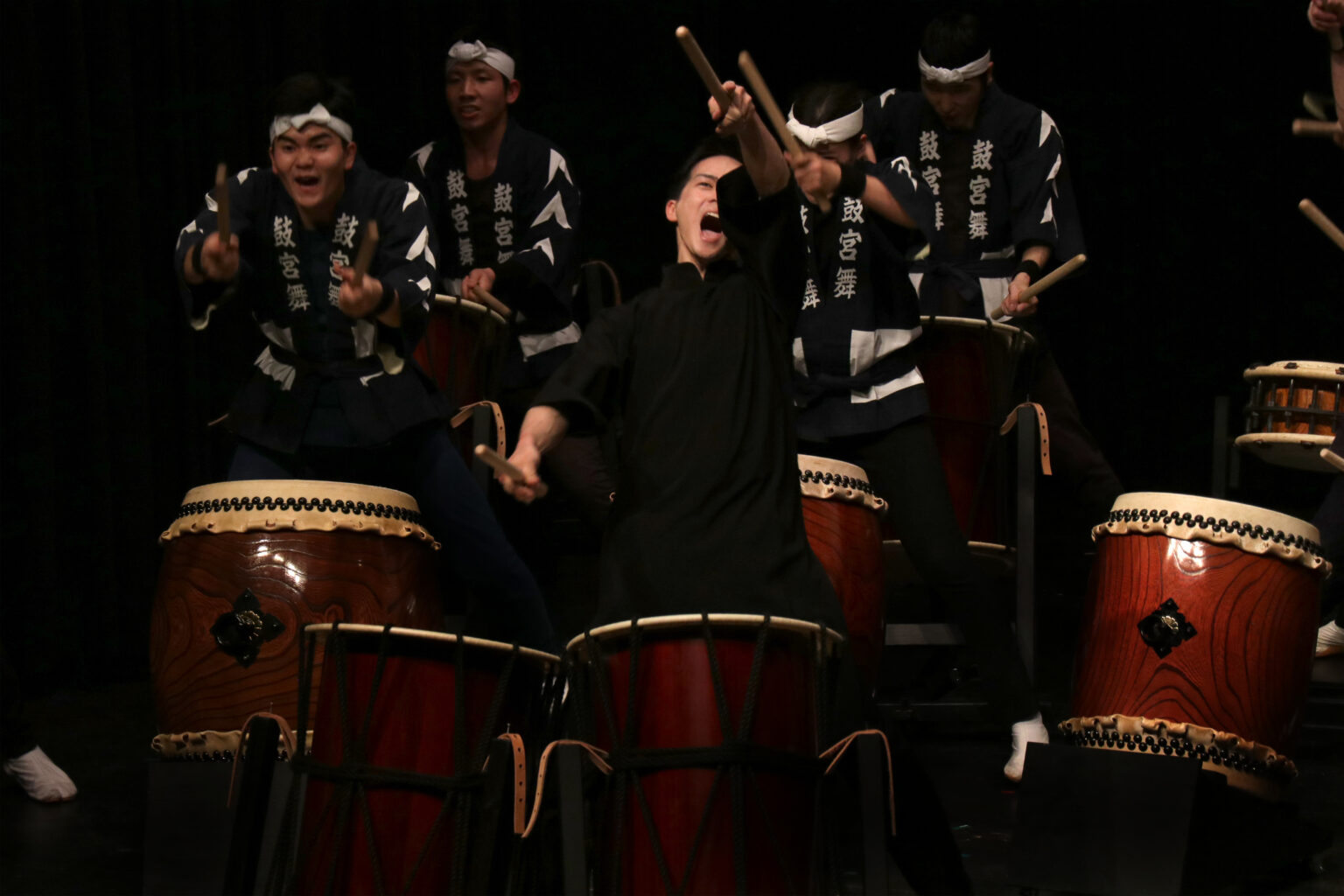 CO KOKUBU energiegeladene Drummer